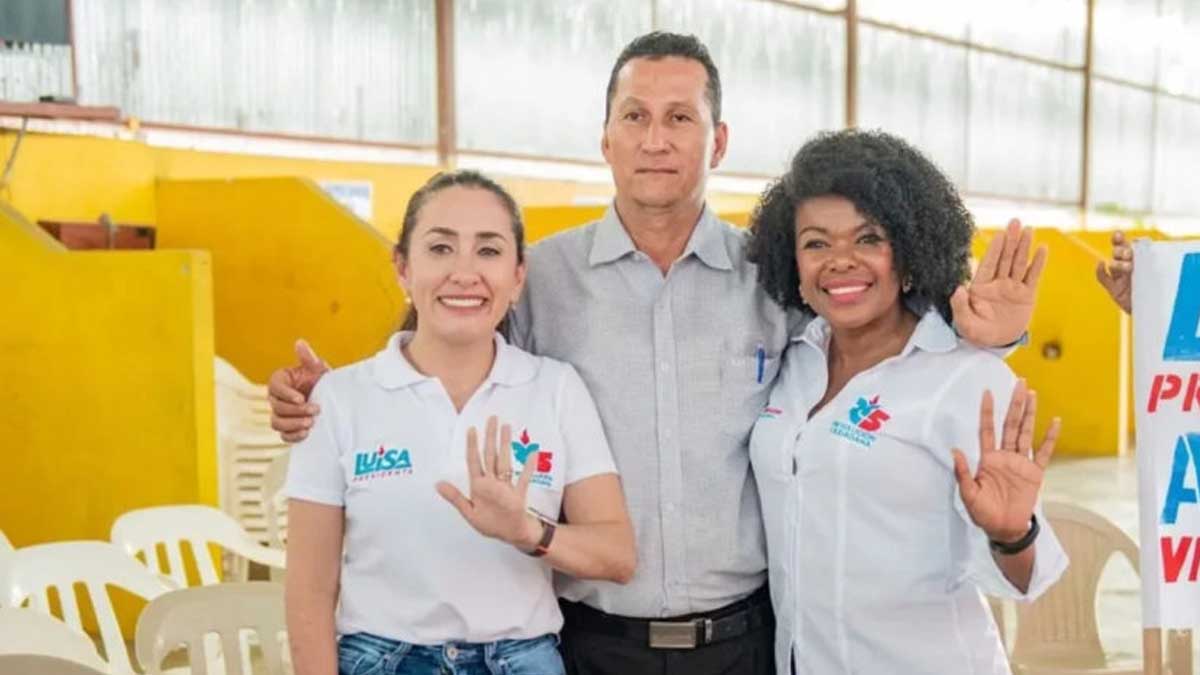 Pedro Briones líder político equatoriano em campanha eleitoral