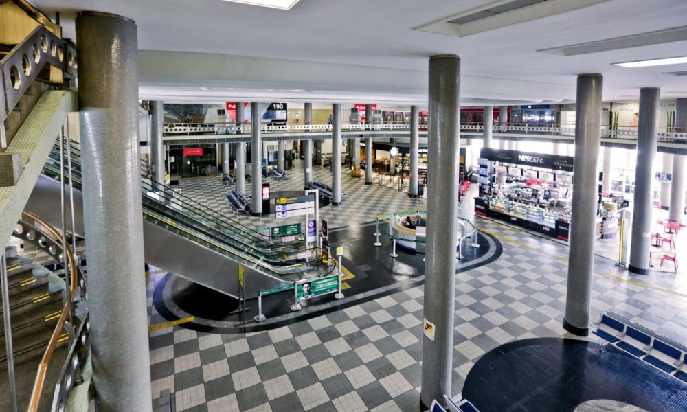 Saguão do Aeroporto de Congonha em São Paulo